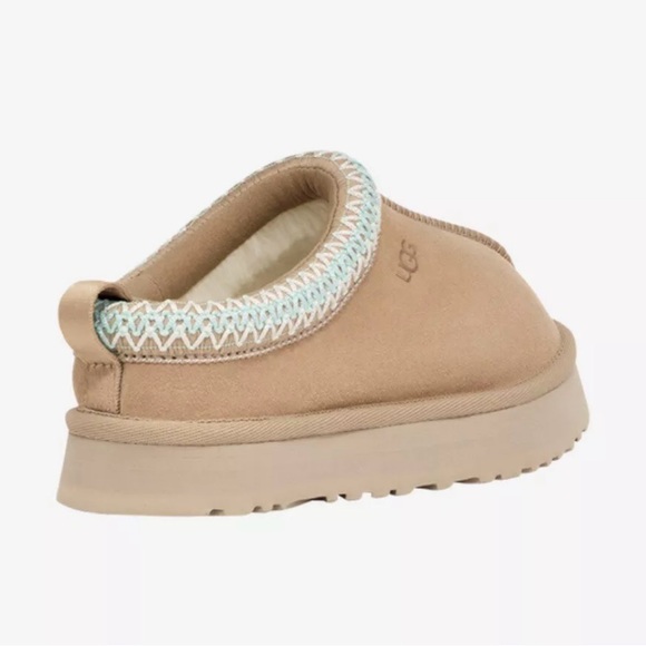 UGG Tazz Platform Slipper Big Kids Grade 6Y Sand 1143776K - Picture 3 of 10